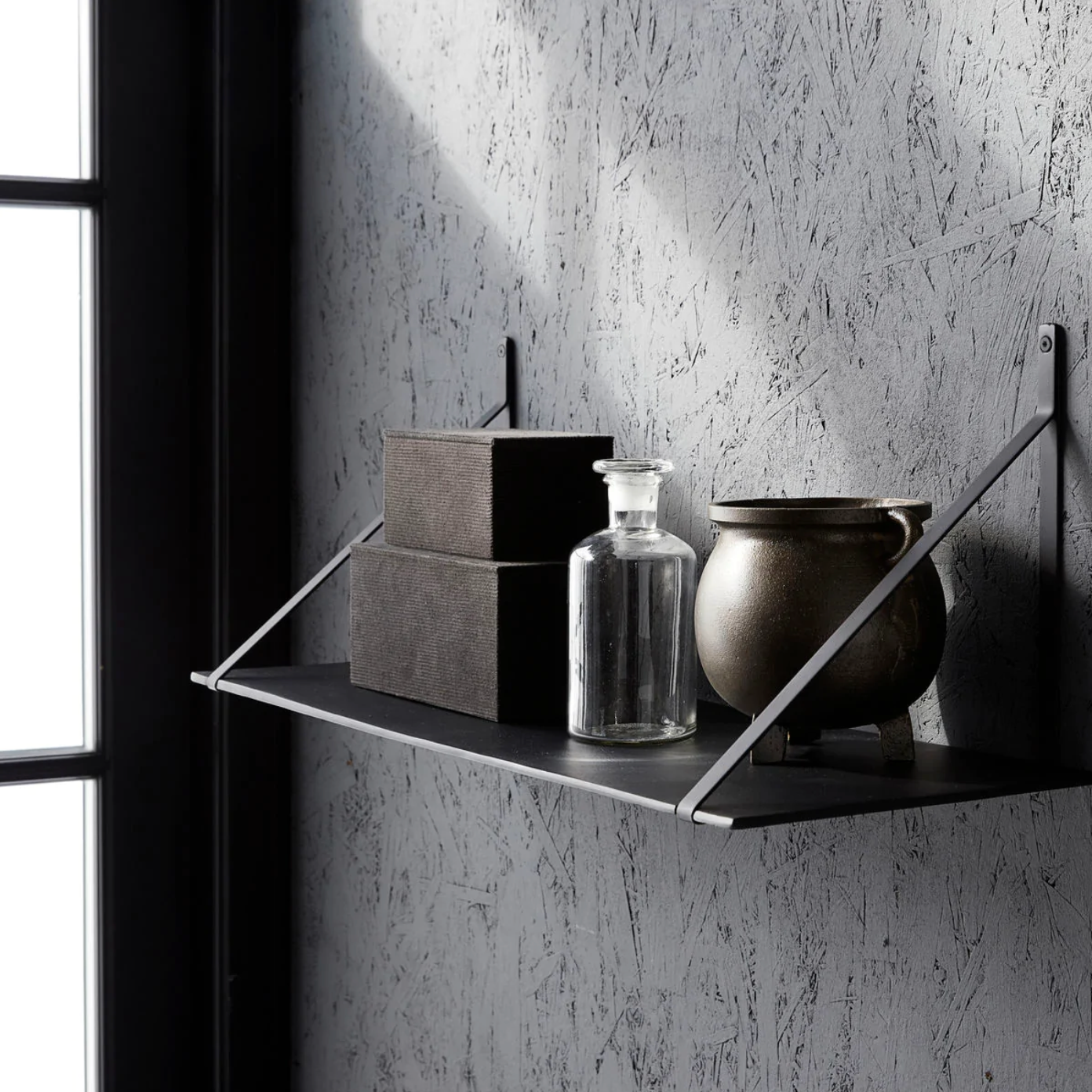 Elegant Shelf